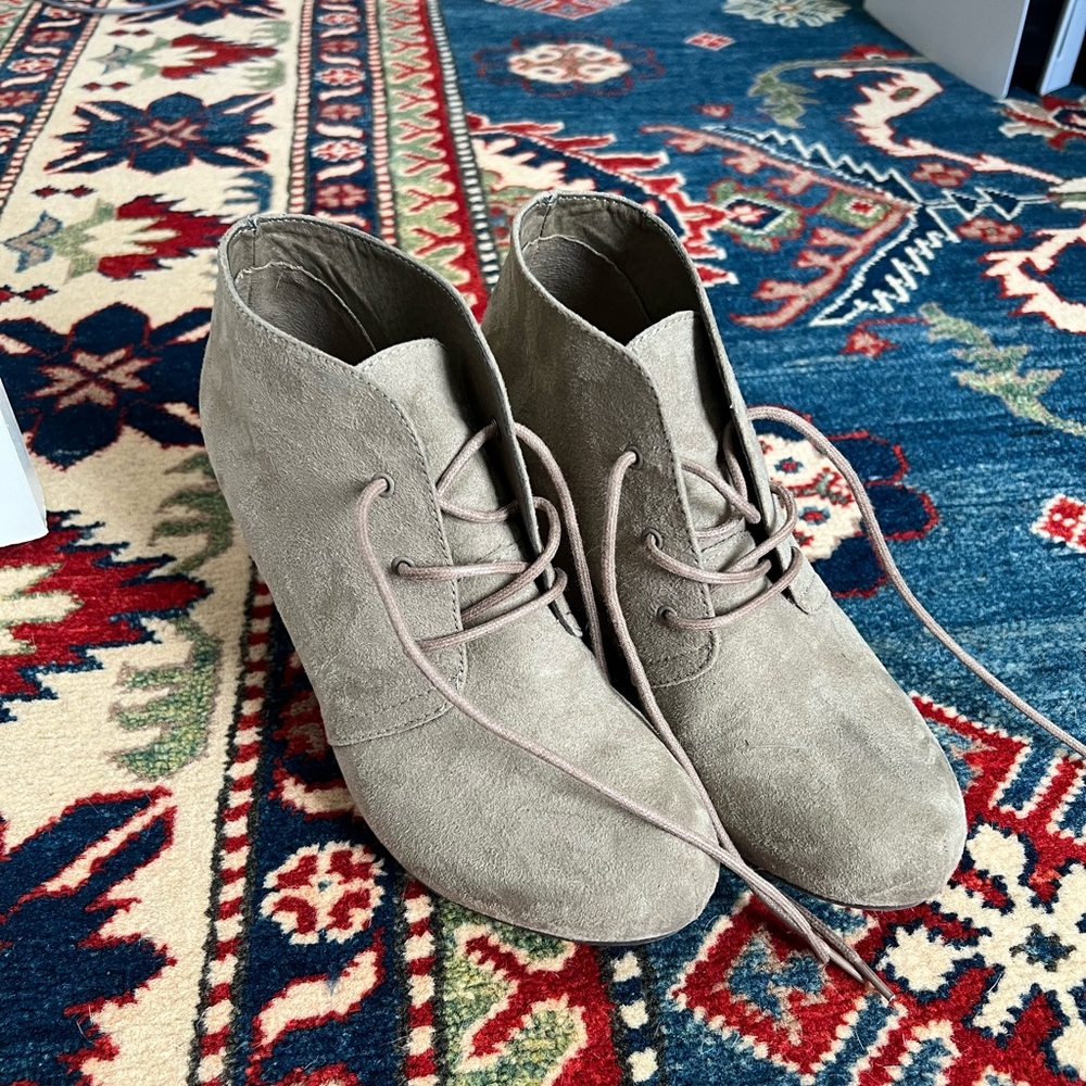 X appeal bootie wedge . Size 9